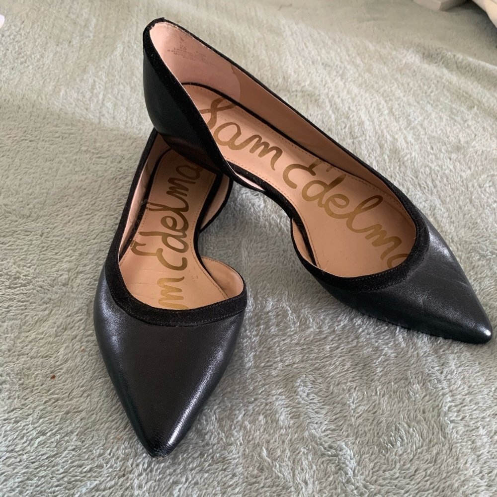 Sam Edelman black pointy toe flats